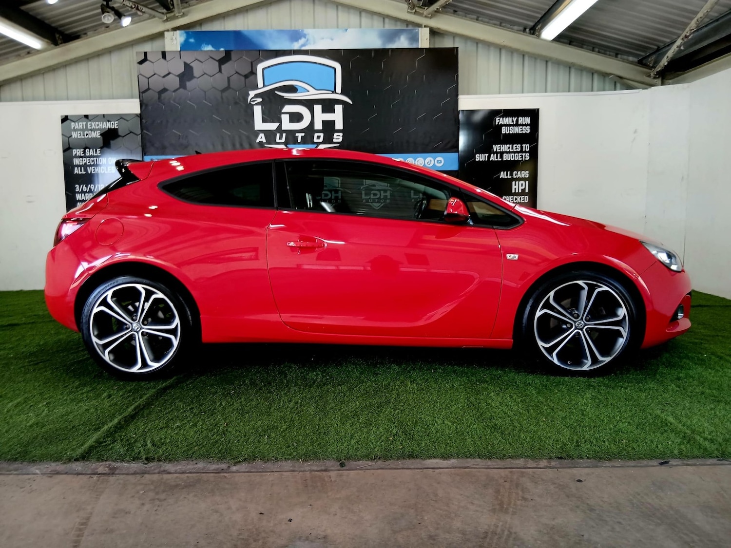 Used Vauxhall Astra GTC 2015 for sale - 78176146: Photo 4