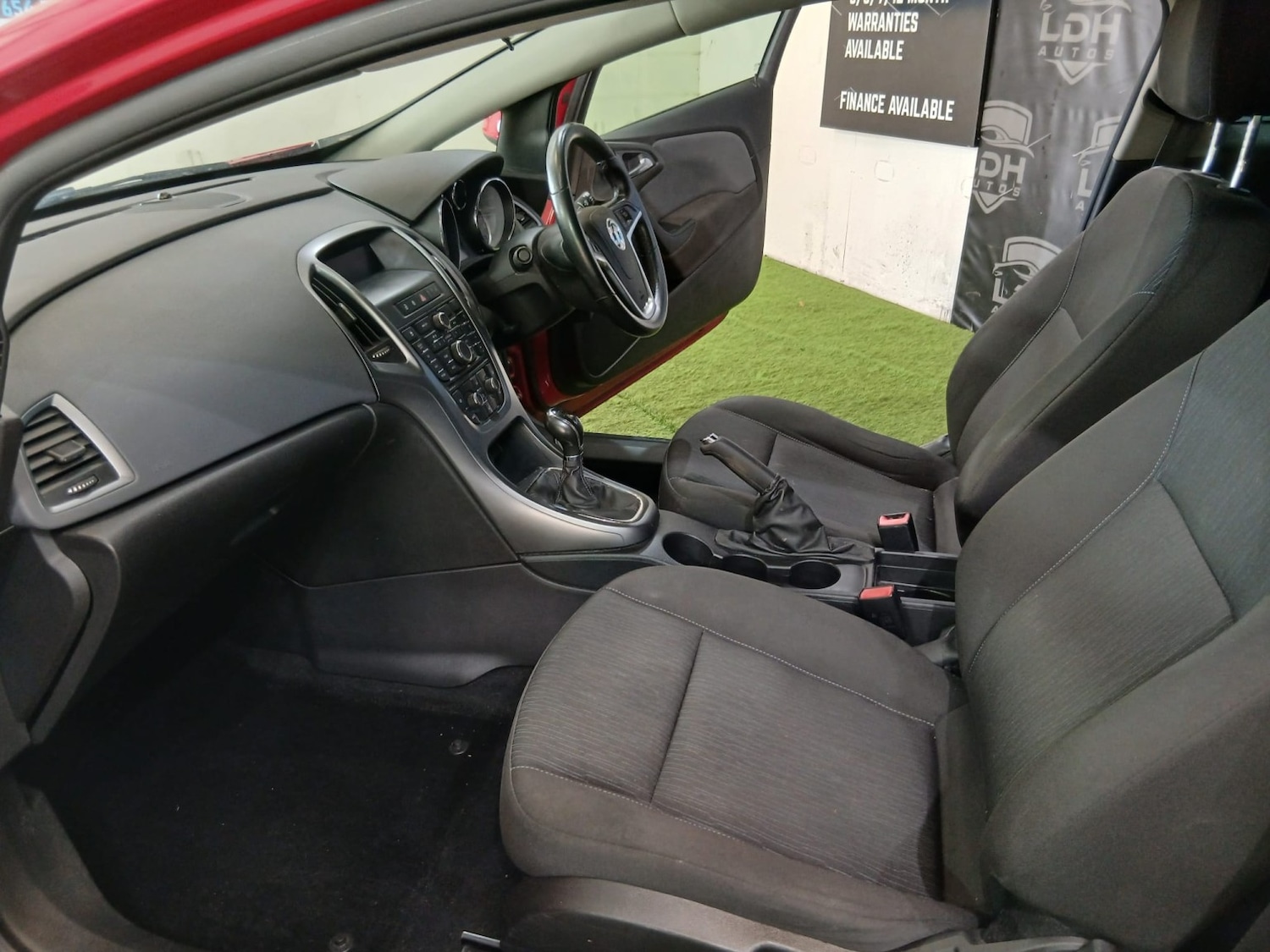 Used Vauxhall Astra GTC 2015 for sale - 78176146: Photo 8