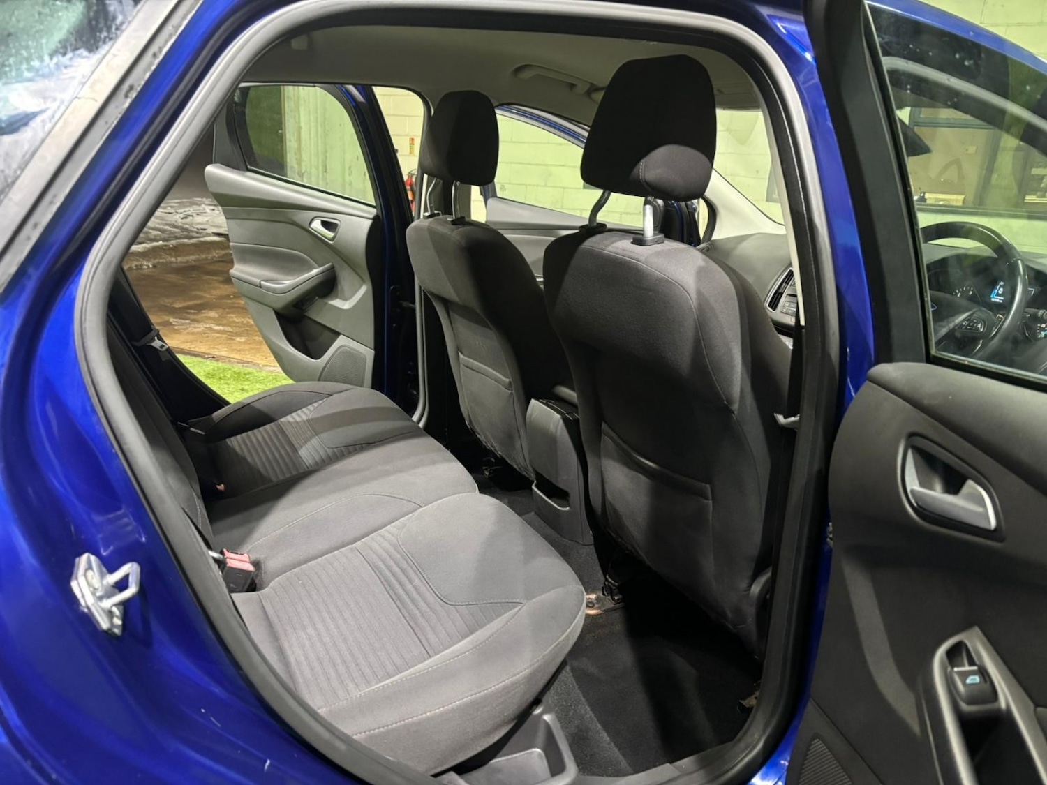 Used Ford Focus 2015 for sale - 77148227: Photo 18