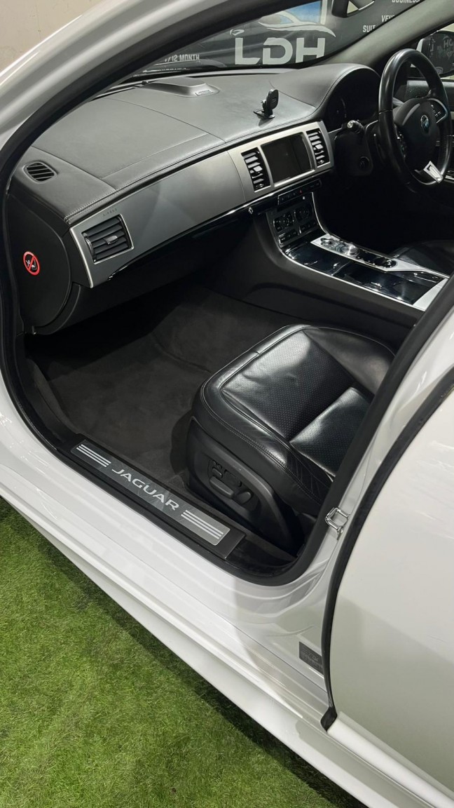 Used Jaguar XF 2014 for sale - 77179720: Photo 12