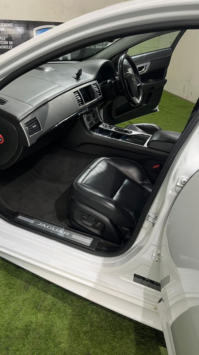Used Jaguar XF 2014 for sale - 77179720: Photo 9