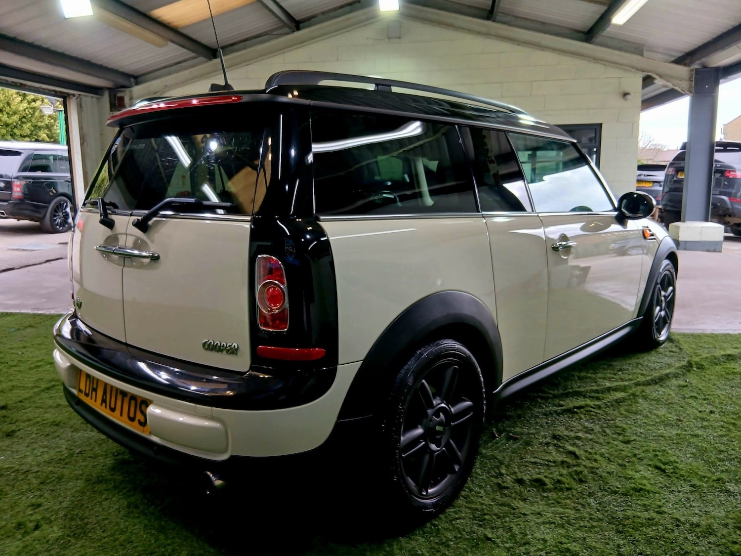Used MINI Clubman 2011 for sale - 77844975: Photo 5