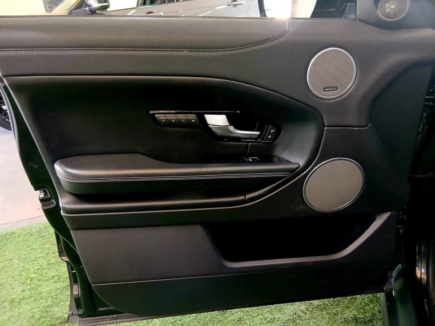 Used Land Rover Range Rover Evoque 2017 for sale - 78176148: Photo 29