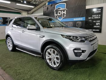 Used Land Rover Discovery Sport 2016 for sale - 79649605: Photo
