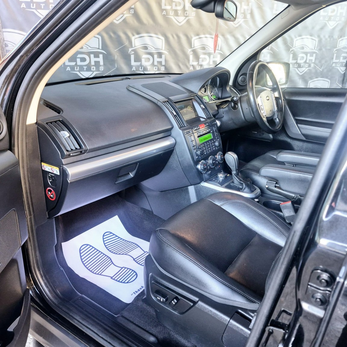 Used Land Rover Freelander 2 2010 for sale - 76751760: Photo 10