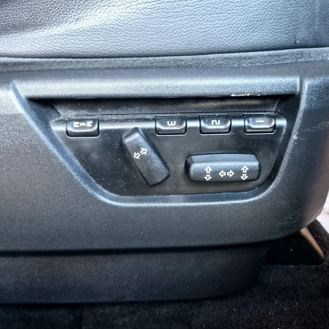 Used Land Rover Freelander 2 2010 for sale - 76751760: Photo 18