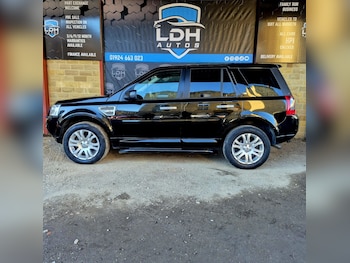 Used Land Rover Freelander 2 2010 for sale - 76751760: Photo