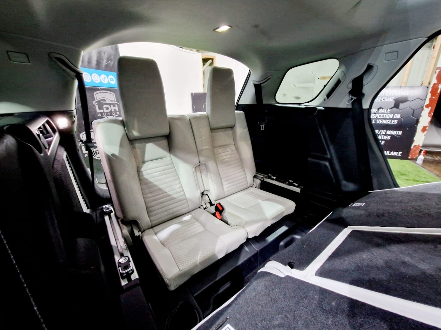 Used Land Rover Discovery Sport 2017 for sale - 77148193: Photo 23