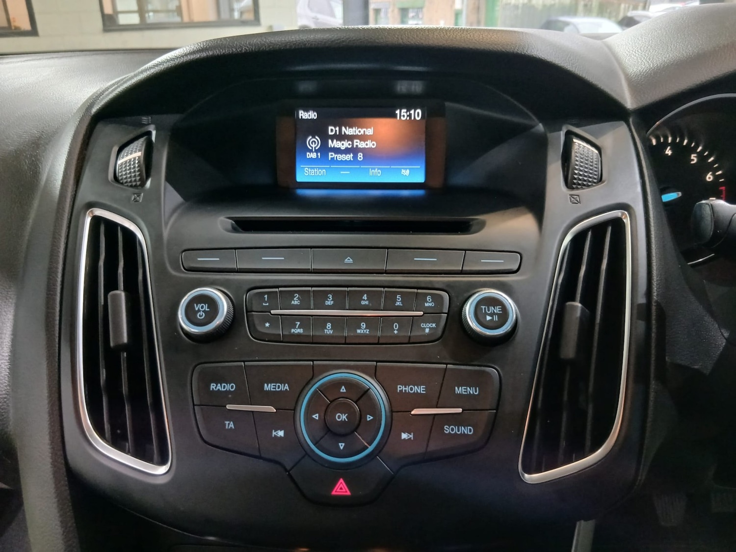 Used Ford Focus 2015 for sale - 77622426: Photo 13