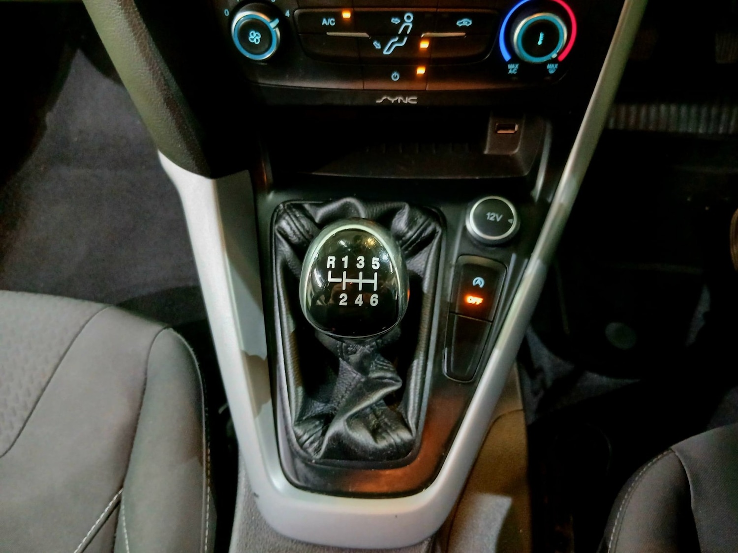 Used Ford Focus 2015 for sale - 77622426: Photo 17