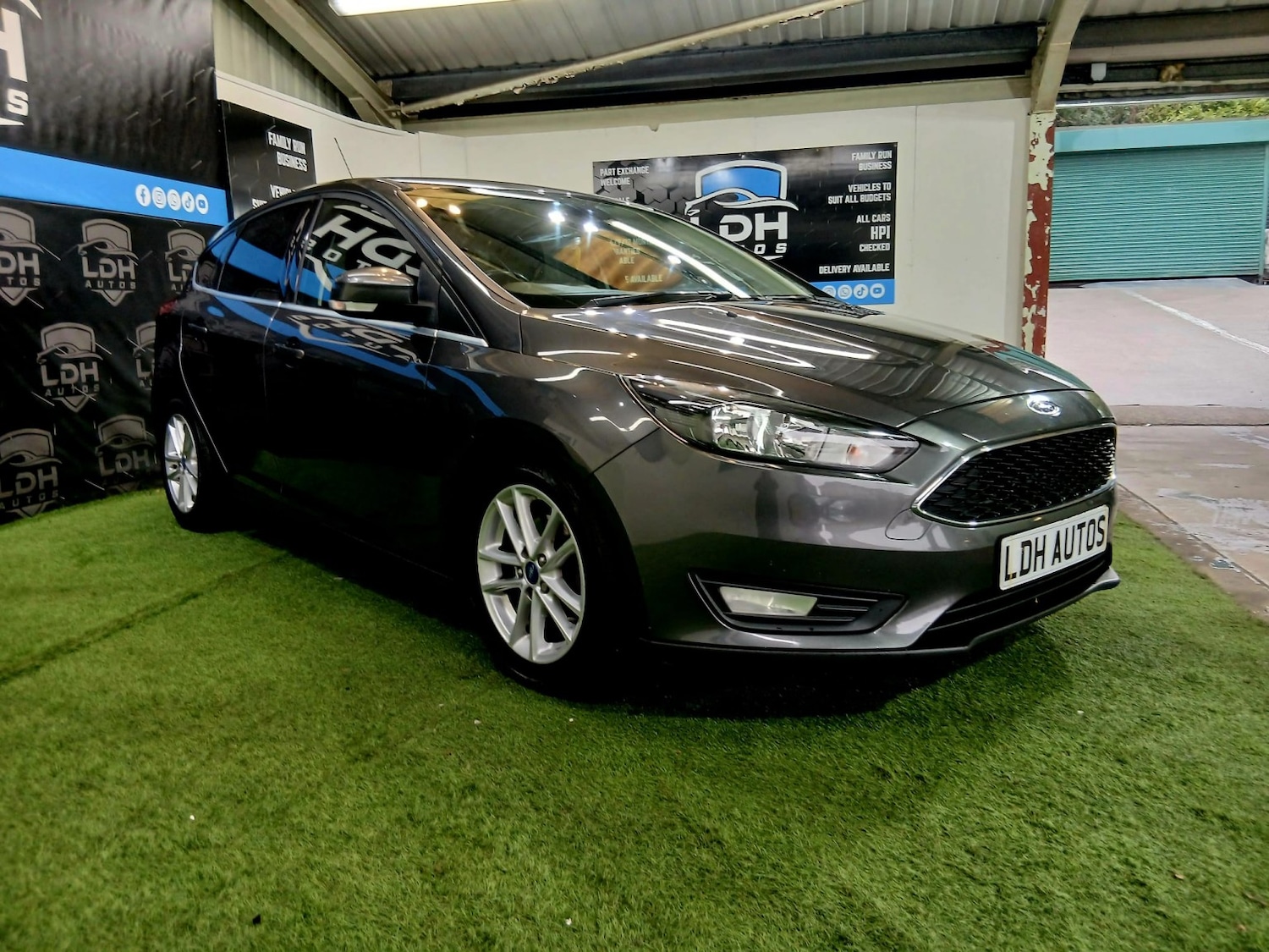 Used Ford Focus 2015 for sale - 77622426: Photo 3