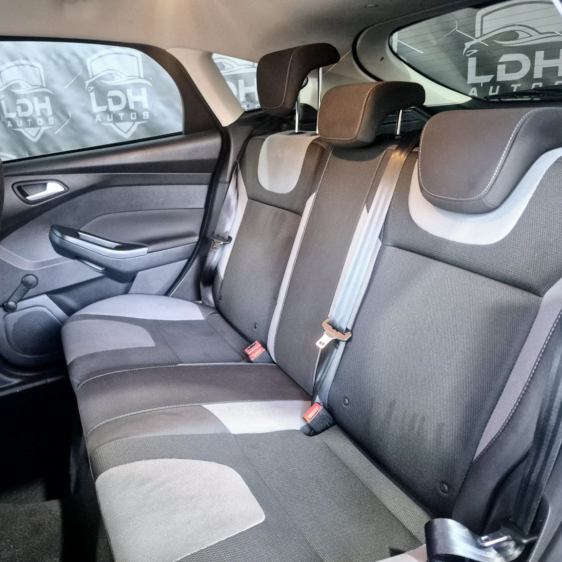 Used Ford Focus 2013 for sale - 76968561: Photo 16