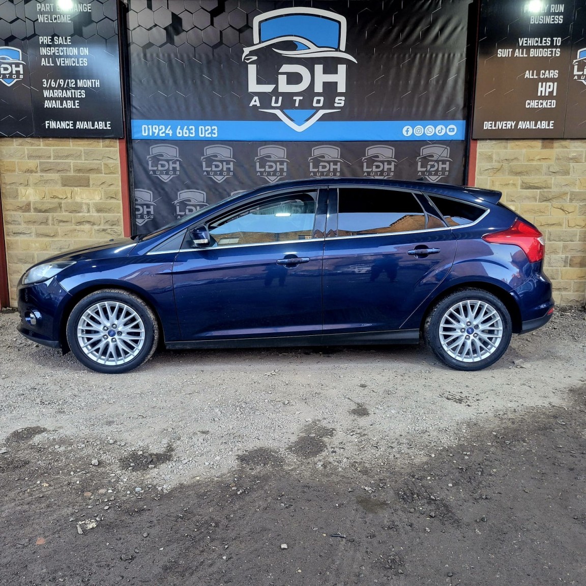Used Ford Focus 2013 for sale - 76968561: Photo 4