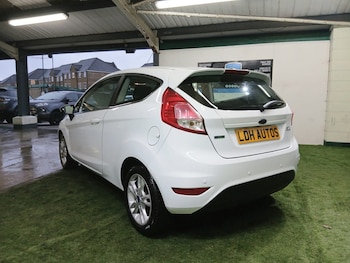 Used Ford Fiesta 2016 for sale - 77282743: Photo