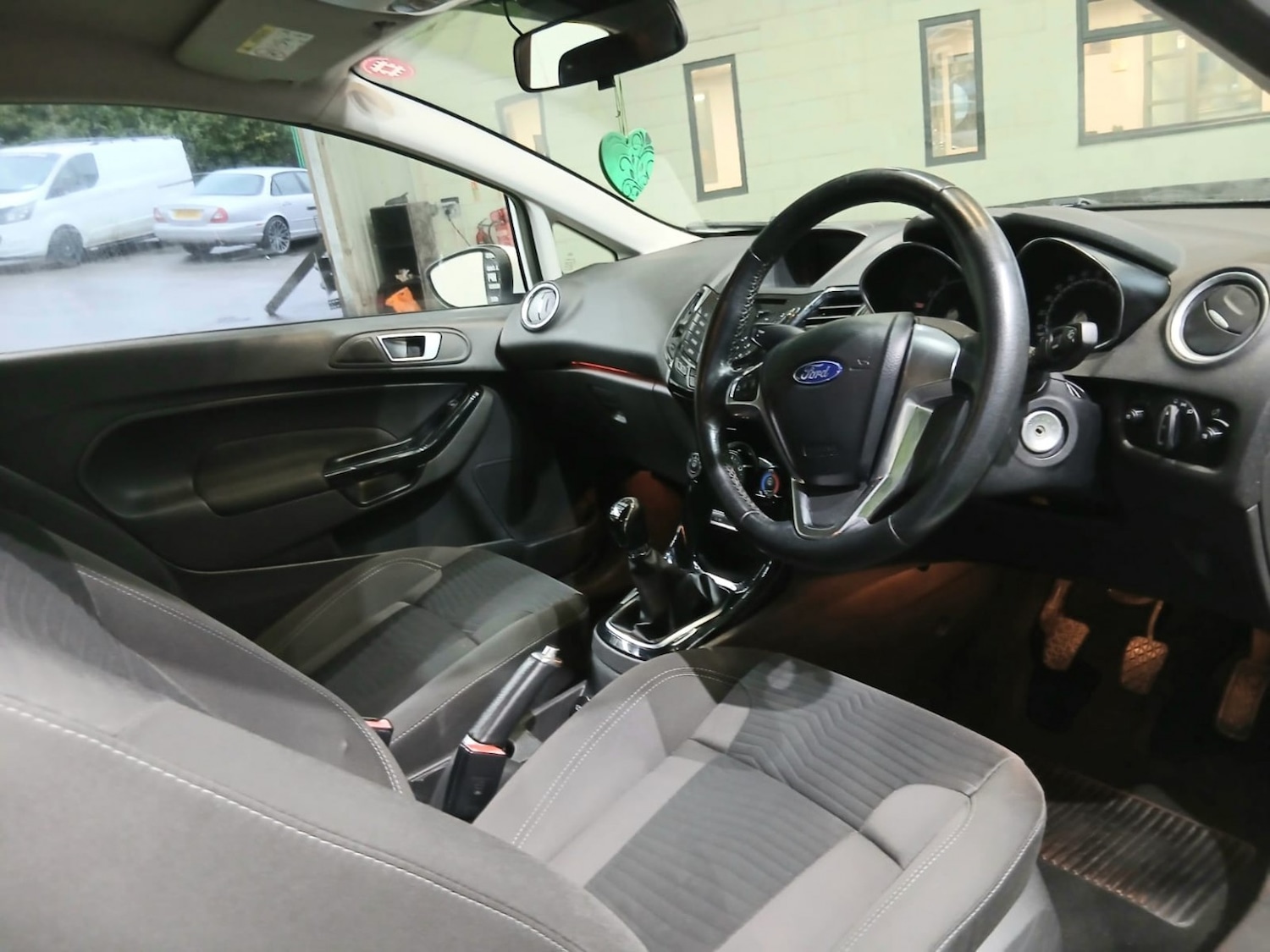 Used Ford Fiesta 2016 for sale - 77282743: Photo 9