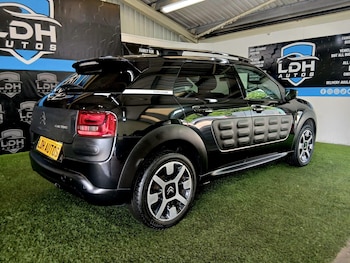 Used Citroen C4 Cactus 2016 for sale - 79500543: Photo