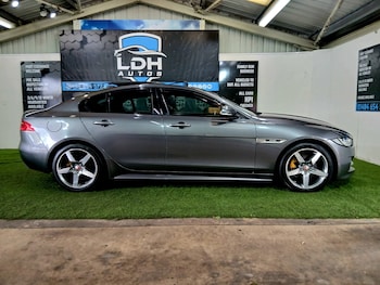 Used Jaguar XE 2016 for sale - 78807738: Photo