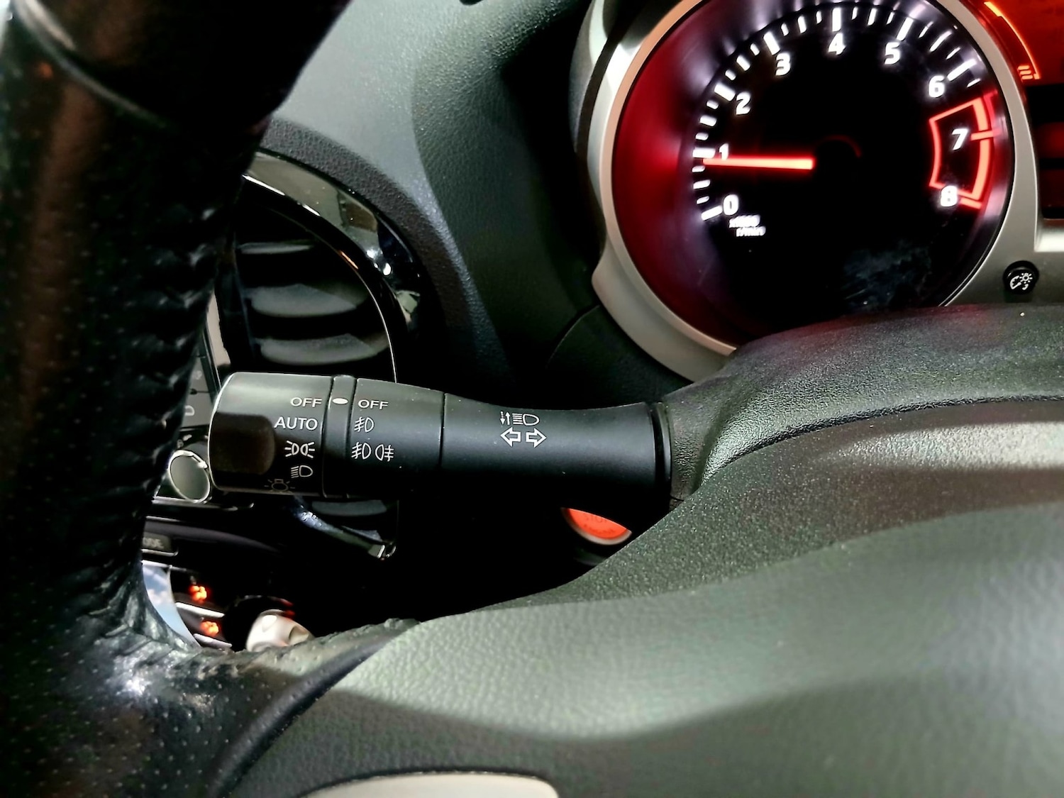 Used Nissan Juke 2015 for sale - 77844957: Photo 21