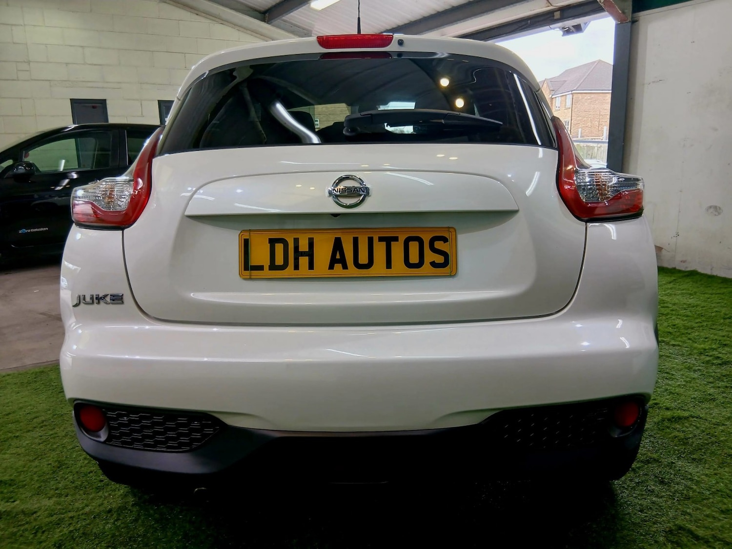 Used Nissan Juke 2015 for sale - 77844957: Photo 4