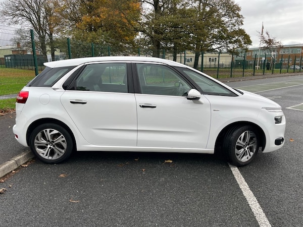 Used Citroen C4 Picasso 2014 for sale - 76332363: Photo 3