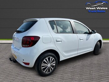 Used Dacia Sandero 2020 for sale - 78456815: Photo