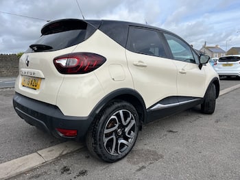 Used Renault Captur 2018 for sale - 79693219: Photo