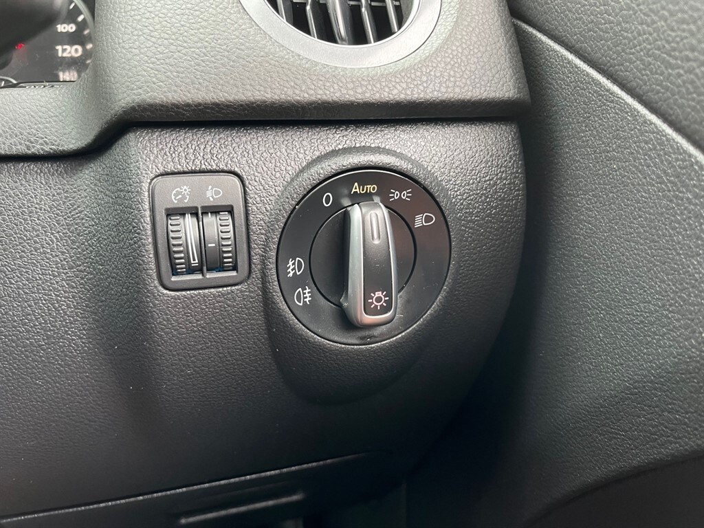 Used Volkswagen Tiguan 2016 for sale - 76229519: Photo 28