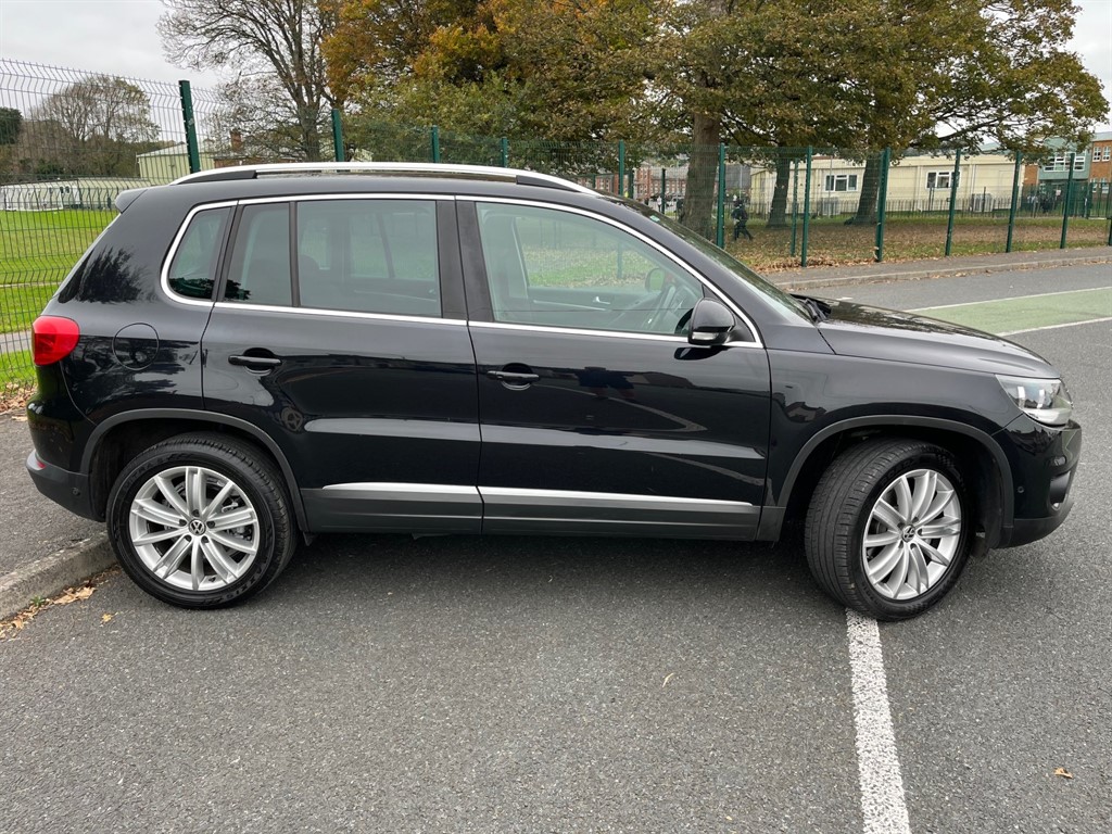Used Volkswagen Tiguan 2016 for sale - 76229519: Photo 3