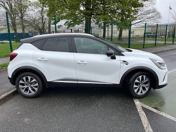 Used Renault Captur 2020 for sale - 78270436: Photo