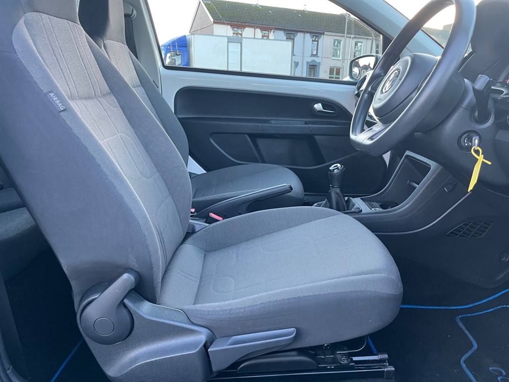 Used Volkswagen up! 2014 for sale - 76684508: Photo 14