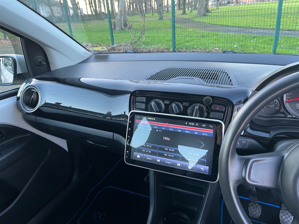 Used Volkswagen up! 2014 for sale - 76684508: Photo 19