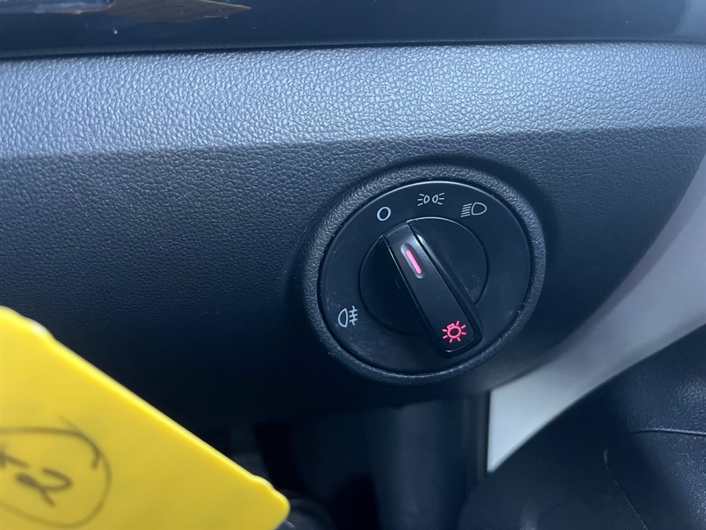 Used Volkswagen up! 2014 for sale - 76684508: Photo 26