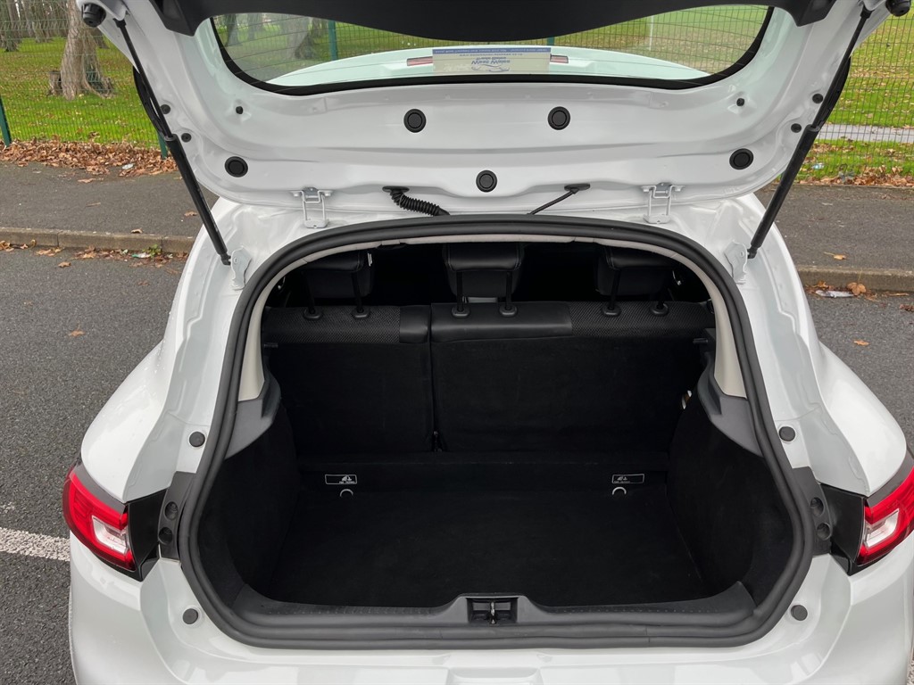 Used Renault Clio 2017 for sale - 76452451: Photo 11