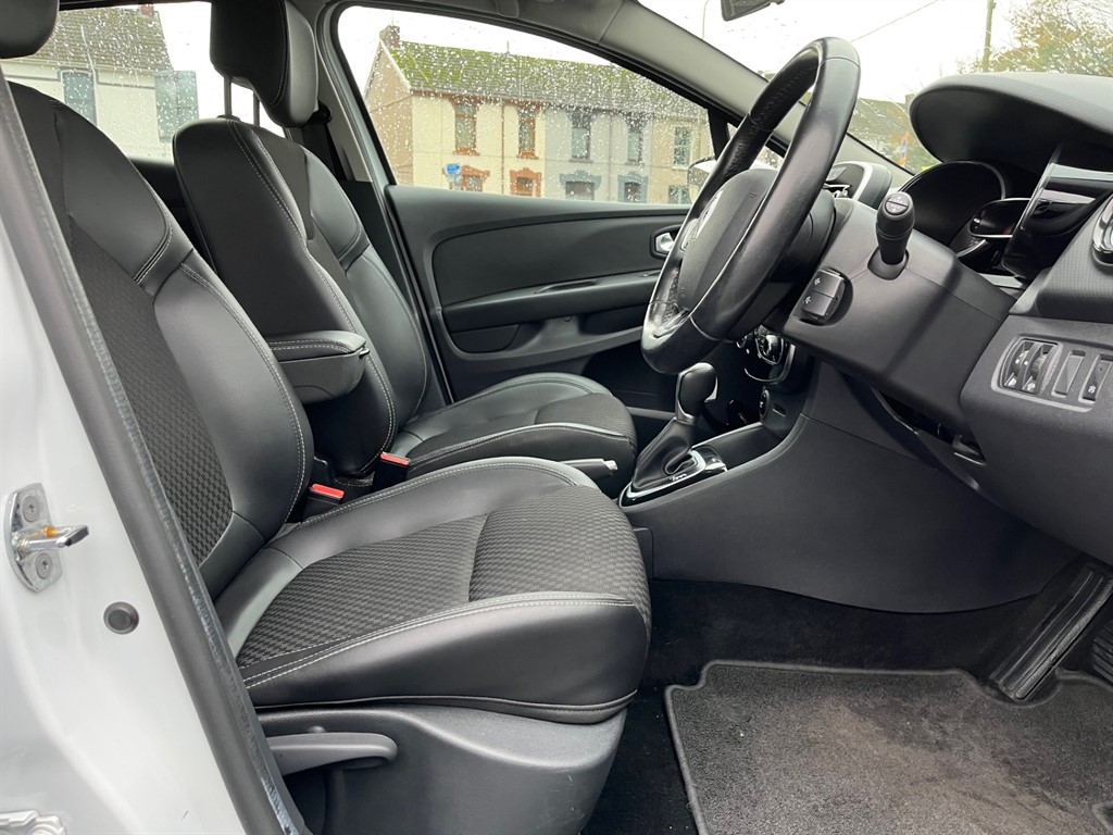 Used Renault Clio 2017 for sale - 76452451: Photo 13