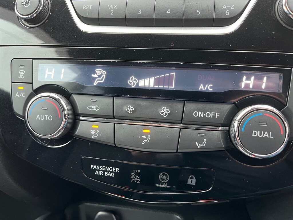 Used Nissan Qashqai 2015 for sale - 76709764: Photo 21