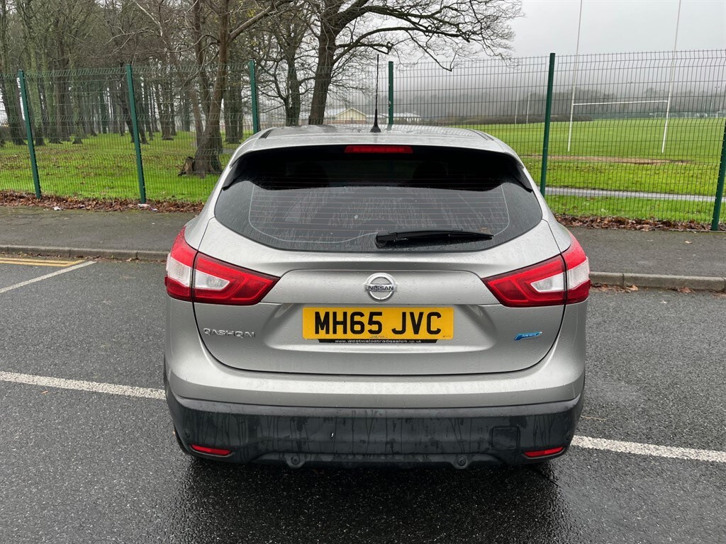 Used Nissan Qashqai 2015 for sale - 76709764: Photo 9