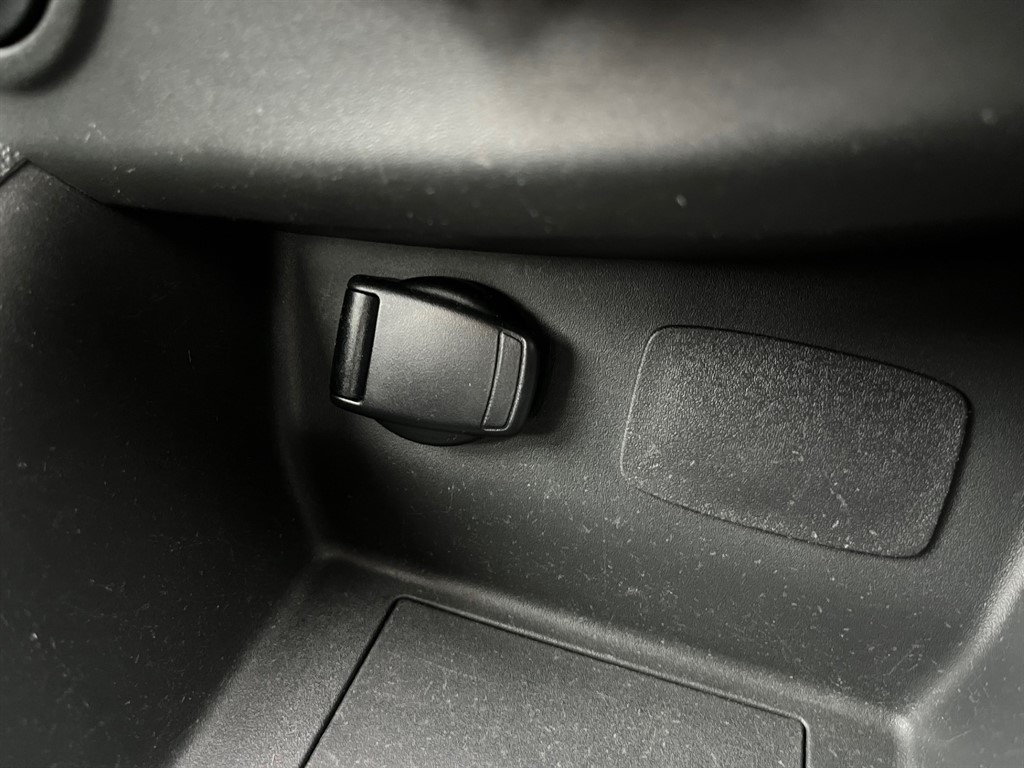 Used Renault Clio 2018 for sale - 76544648: Photo 22