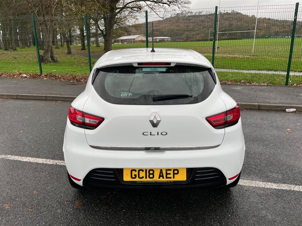 Used Renault Clio 2018 for sale - 76544648: Photo 9