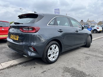 Used Kia Ceed 2022 for sale - 79652858: Photo