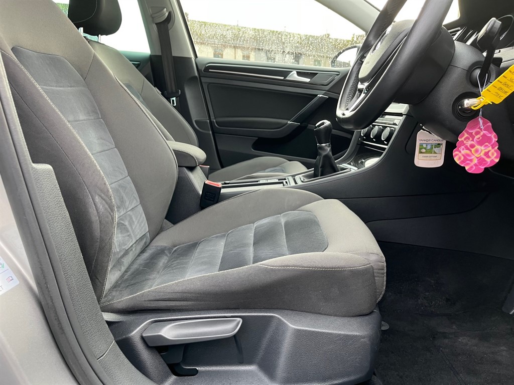 Used Volkswagen Golf 2014 for sale - 77619481: Photo 14