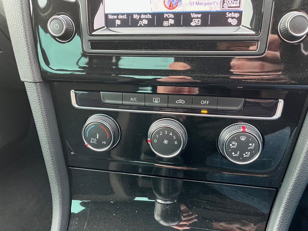 Used Volkswagen Golf 2014 for sale - 77619481: Photo 23