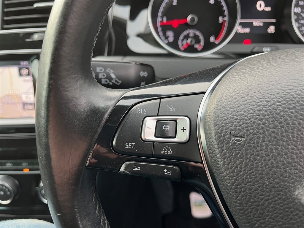 Used Volkswagen Golf 2014 for sale - 77619481: Photo 25