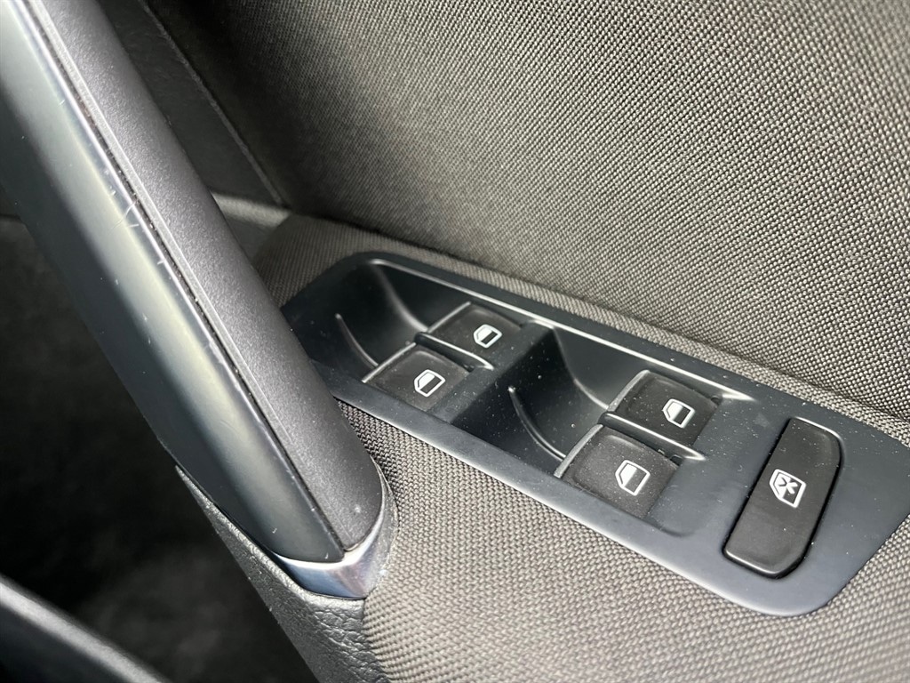 Used Volkswagen Golf 2014 for sale - 77619481: Photo 27