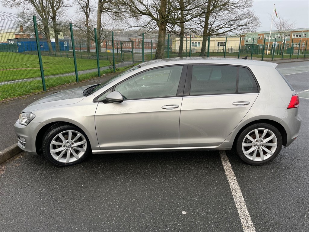 Used Volkswagen Golf 2014 for sale - 77619481: Photo 7