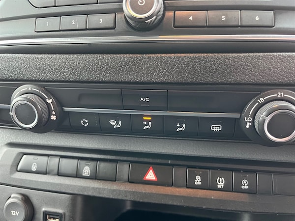 Used Citroen Dispatch 2018 for sale - 76229511: Photo 22