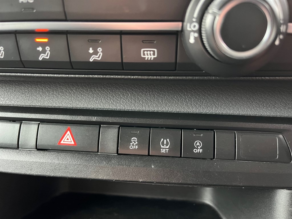 Used Citroen Dispatch 2018 for sale - 76229511: Photo 24