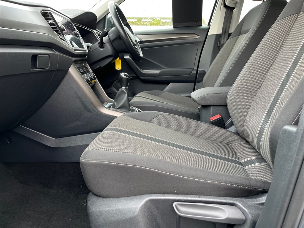 Used Volkswagen T-Roc 2018 for sale - 76229525: Photo 15