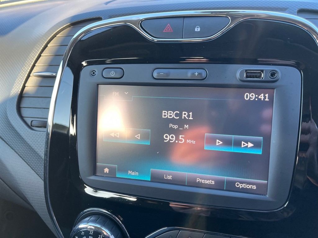 Used Renault Captur 2015 for sale - 76933382: Photo 19