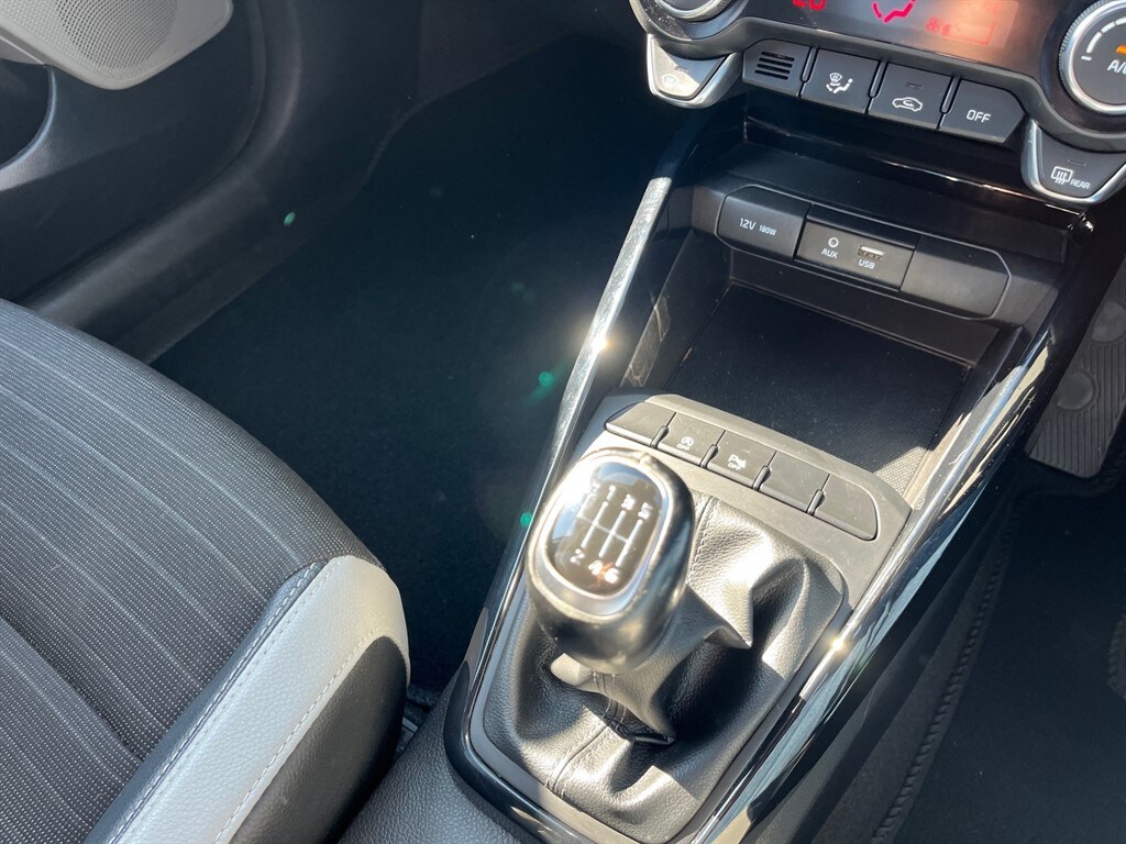 Used Kia Stonic 2019 for sale - 77951018: Photo 25