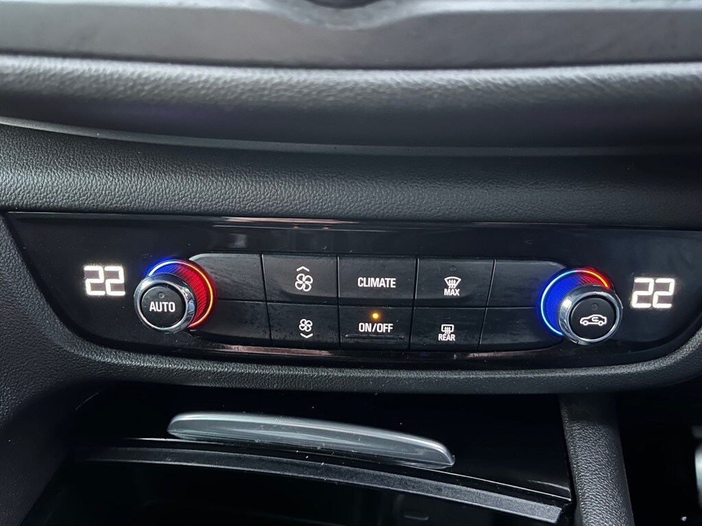 Used Vauxhall Insignia 2017 for sale - 77381233: Photo 22